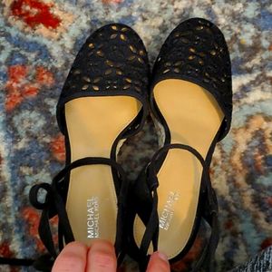 MICHAEL KORS adorable summer or spring time wedges